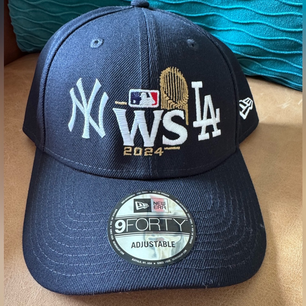 New Era Black Yankees vs Dodgers 9FORTY World Series Hat